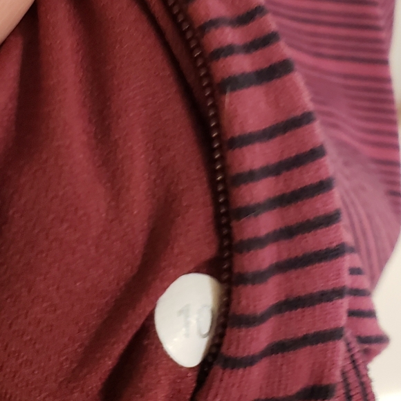 Lululemon Athletica Women's Size 10 Kanto Catch Me Long Sleeve Top - Picture 6 of 7